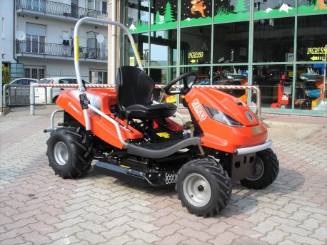 TRATTORINO RASAERBA EFCO TUAREG 92 EVO