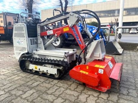 MOTOCARRIOLA CINGOLATA ROTAIR RAMPICAR R 80 - BRACCIO MULTIFUNZIONE & TRINCIA - HONDA GX 690 