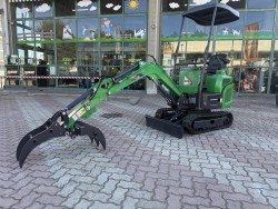 MINIESCAVATORE GIOR 12 Evo.5 KUBOTA - CON PINZA TRONCHI - VIDEO