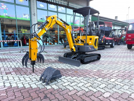 MINIESCAVATORE GIOR 16 Evo.5 - CON MARTELLO 80 KG DOPPIA PUNTA - POWER KUBOTA