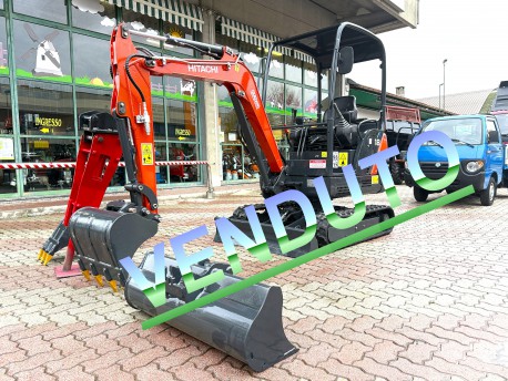 MINIESCAVATORE USATO HITACHI ZAXIS 18 YLR CARRO ALLARGABILE - COME NUOVO