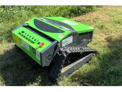 ROBOT TRINCIASARMENTI TAGLIAERBA CINGOLATO GIOR 800 SUPER PRO - RADIOCOMANDATO - VIDEO