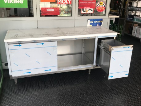TAVOLO ARMADIATO INOX RISTORAZIONE - BANCONE PER NEGOZIO ALIMENTARI